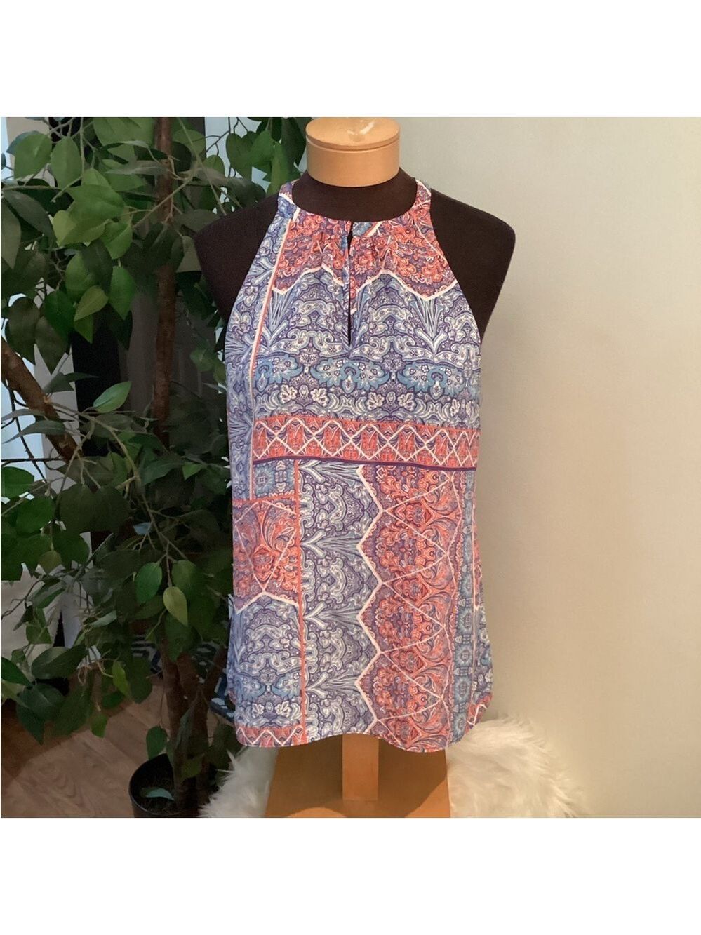 St Tropez West sleeveless racerback paisley night neck tank Woman Large